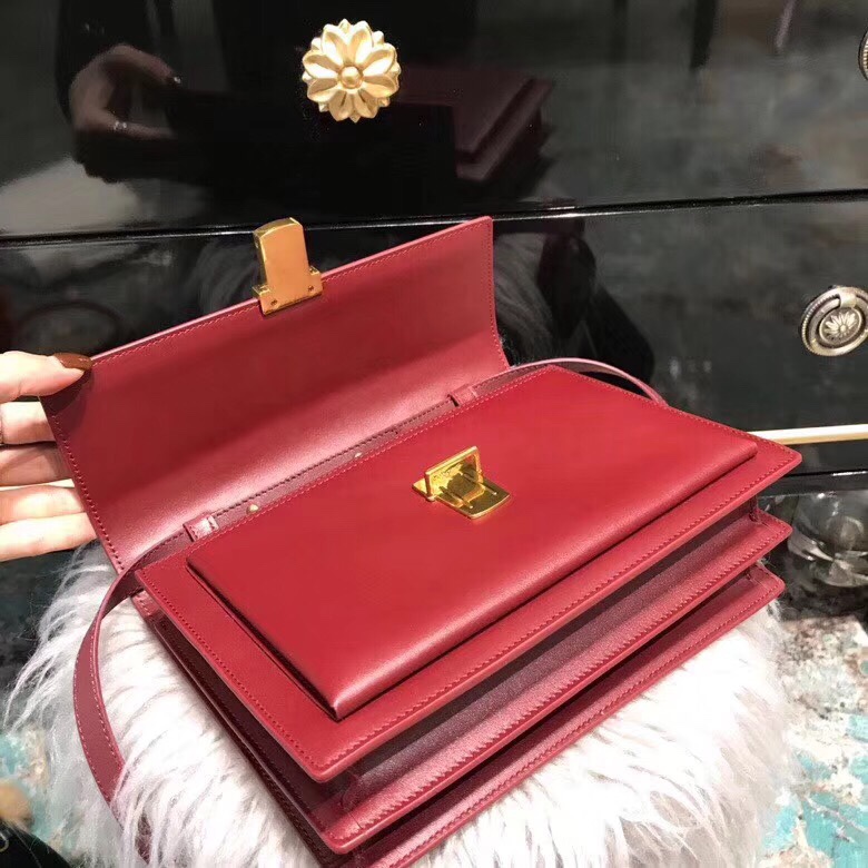 z1141329324330_32ef24eae4ae63455829fbd8510f1adb