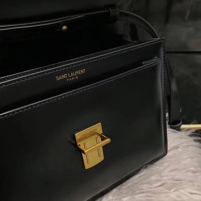 z1141328907540_2732c2b399743209d1cd1d6edc7c9b78