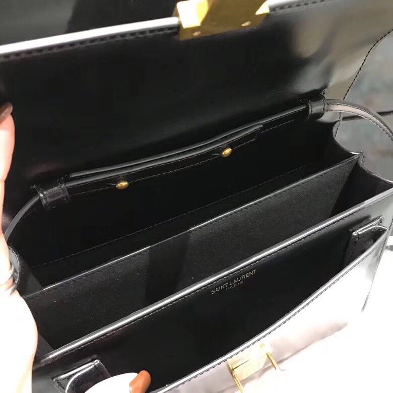 z1141328908777_578c5cde0f5af92d695177ad78c9ce8b