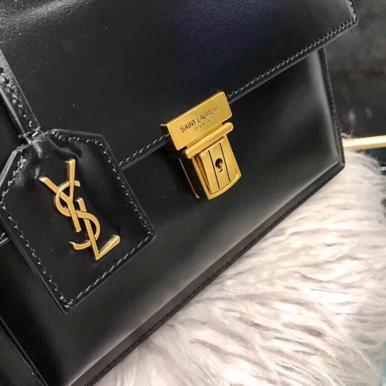 z1141328910075_20376b381da86ed974ef8c74d224bfbc