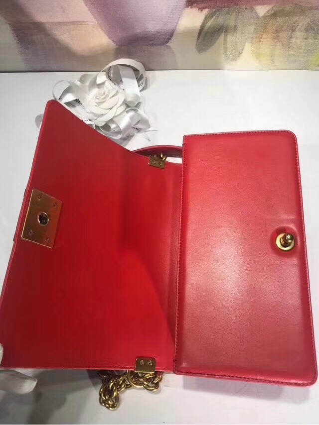 z1144191052414_f9319bc1024f4c7a37569e9cc16e884d