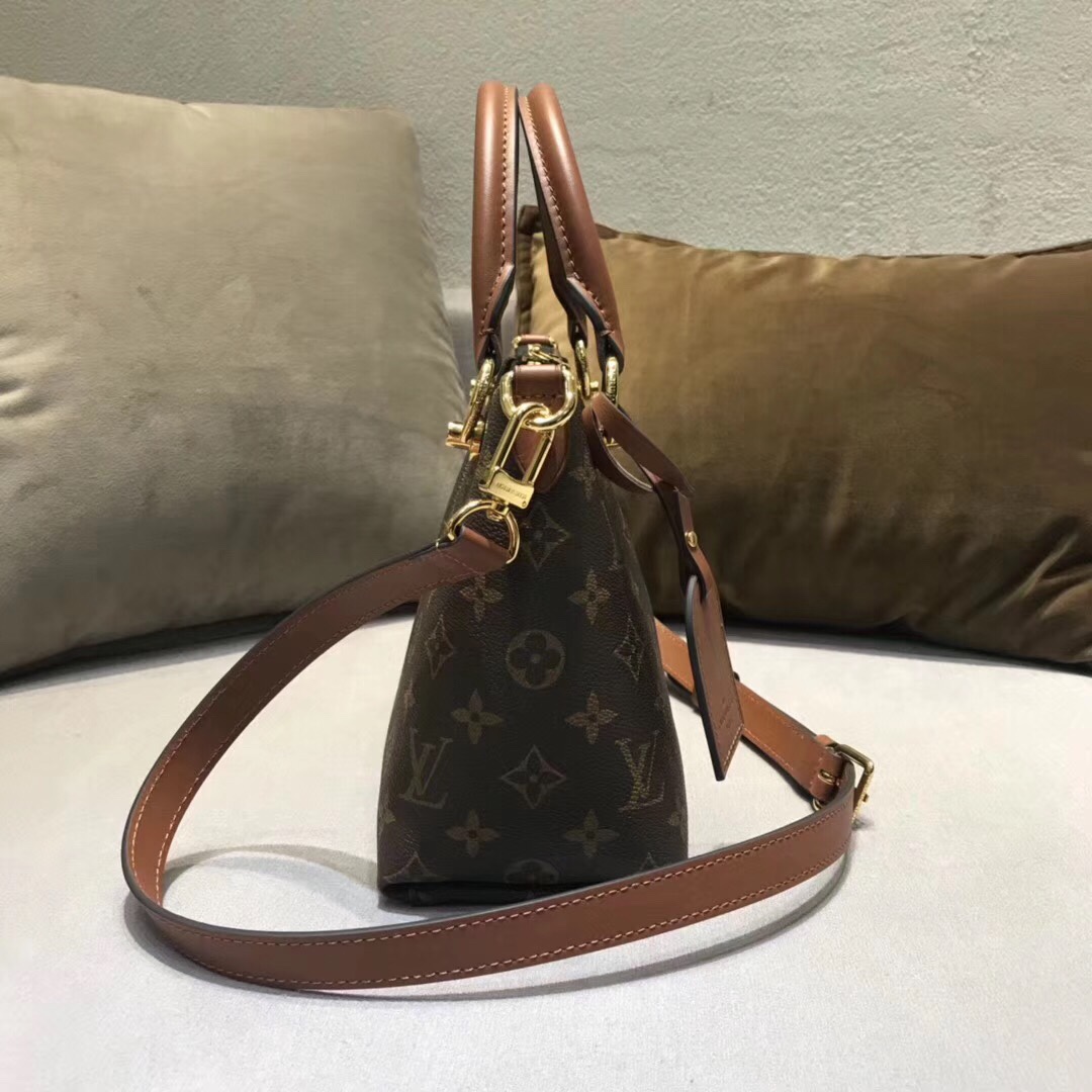 z1144190698911_8a8c5285a135be0047477ffc09988475