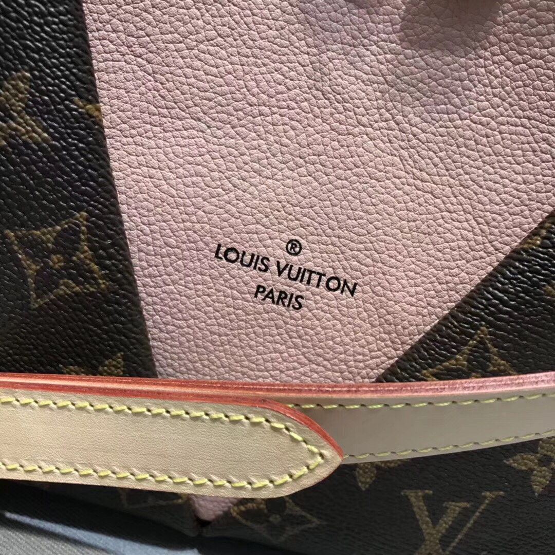 z1144190747827_ef2dab73e9ee8f7014533761f7ecd3f4