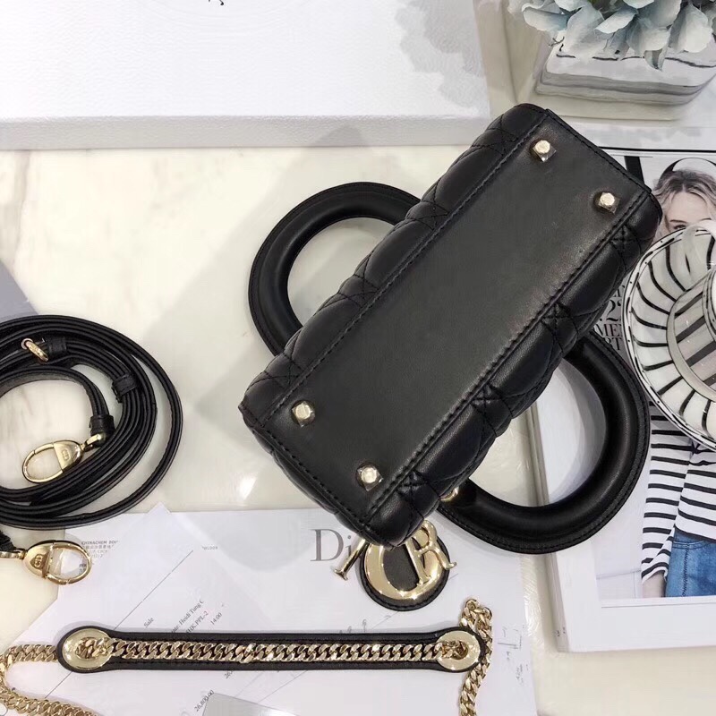 z1151651710502_a34525c12f719745d033ca5cdd991a90