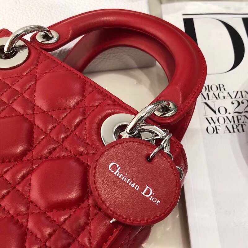 z1151651668544_ca26b7eb60033e16bd4cdaedf321f8bd