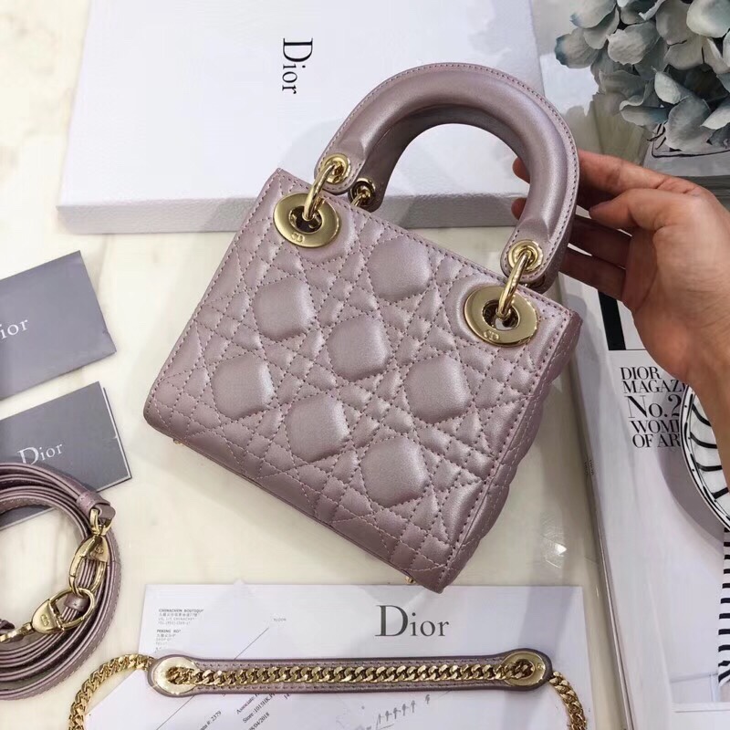 z1151651662462_99da41d6b93f7b3b086475be2ba3a115