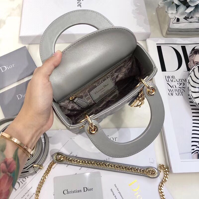 z1151650914974_32e159f190be5b5caff0f0ebd01b57f7