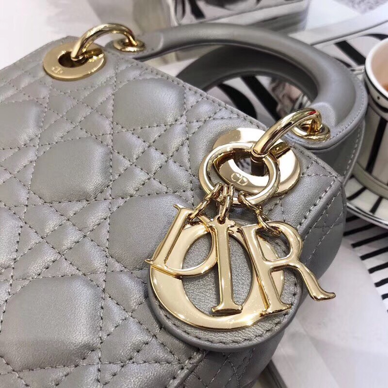 z1151650931730_b4b0319495208b53065803cec1d7f511