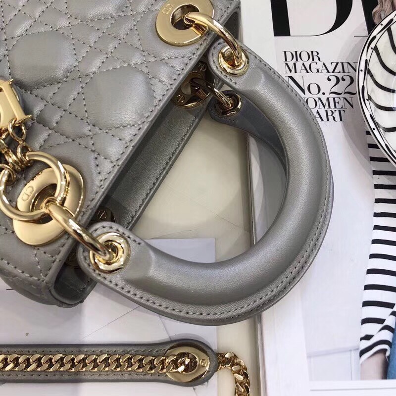 z1151650932497_fb6248994730eb9f3af39336b962fbe3