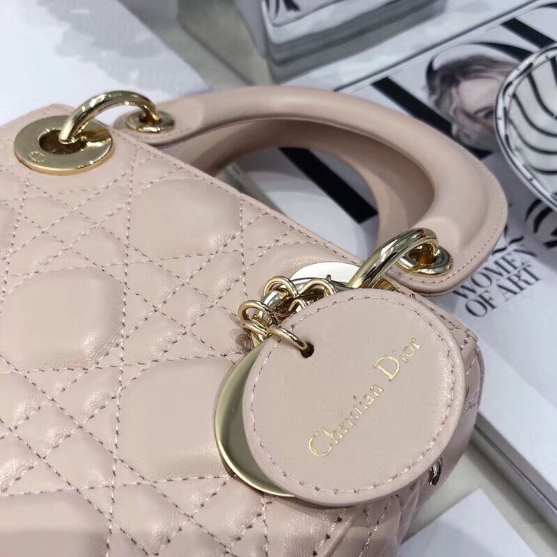 z1151650890451_9fa30d9feeccfd3465d23d1661f3cb1b