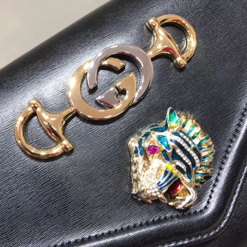 z1158912094459_e6710b1f46f0f46cac370864ce38f1d4