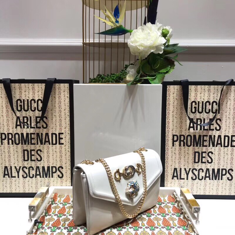 z1158912070743_91fec6946721bc436f1e666560a07482