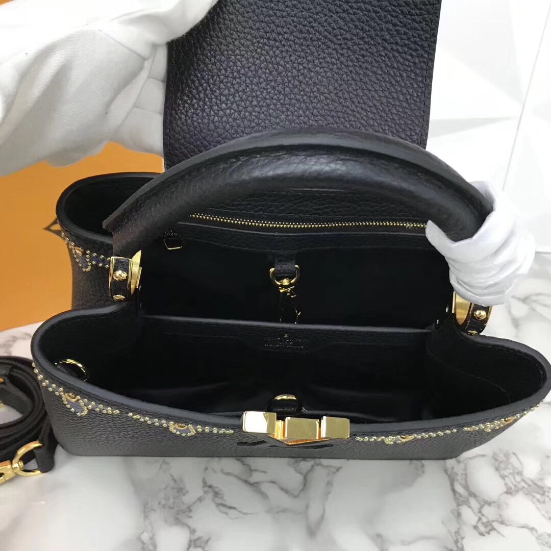 z1169155339714_f68c41ab01074cca999ab8672eaf1db3