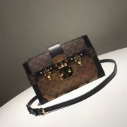 Túi xách Louis Vuitton siêu cấp VIP -TXLV302