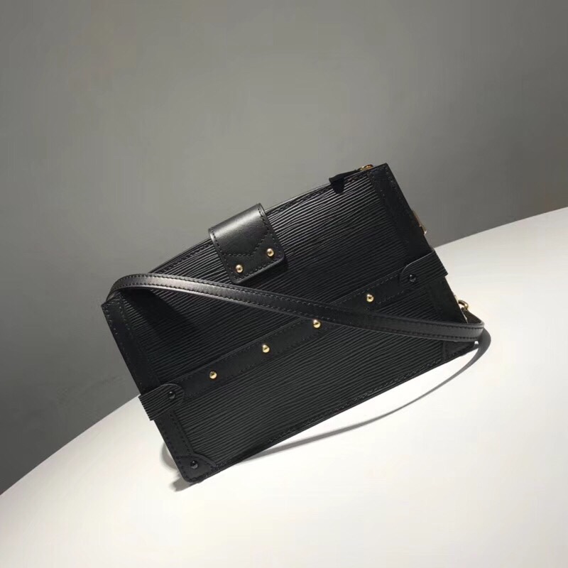 z1184442129802_f7723849ec4894d3595974fa576f9f53