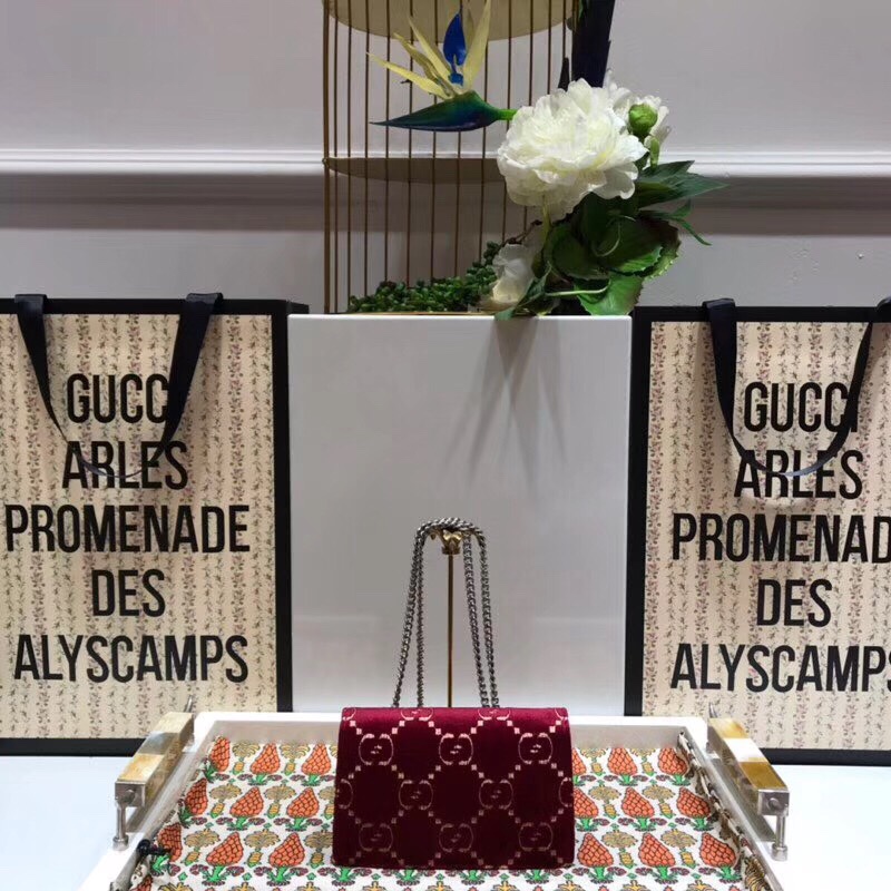 z1219552269334_9ae42668fed9d6256214c907c8632e02