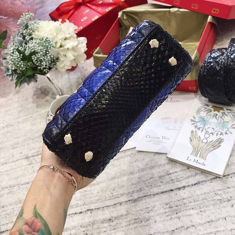 z1222088580343_6ebf3f3b5f62c16392109576a3a3ff70