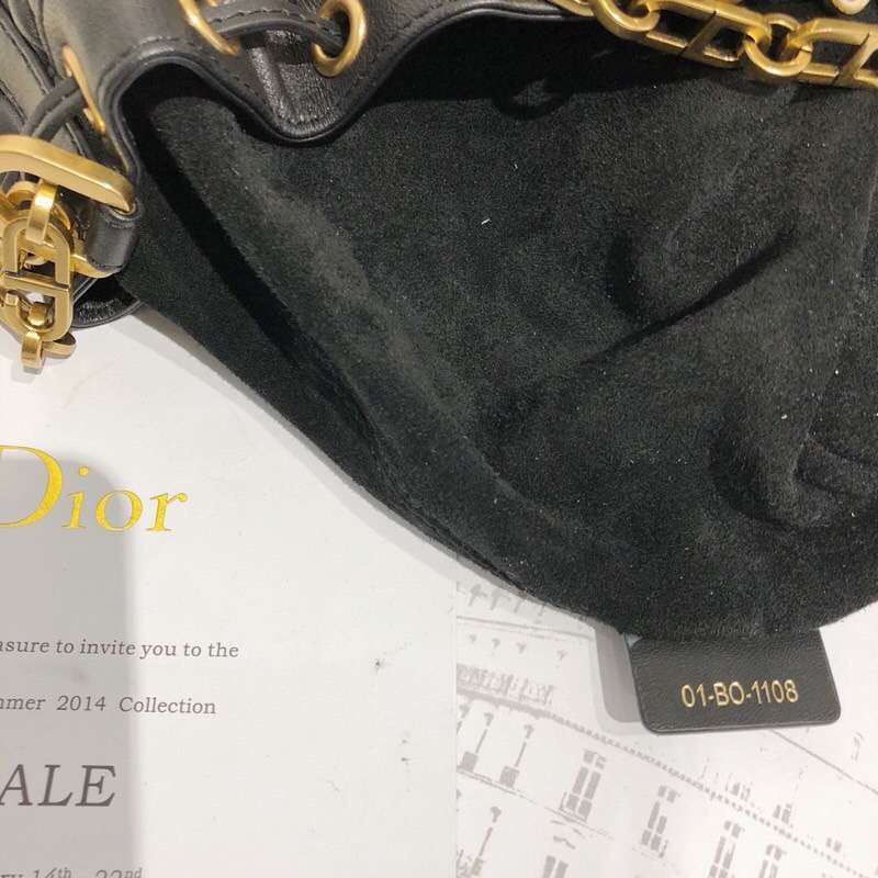 z1222088568286_be79159f4e03307d23758bac2cd9e5c8