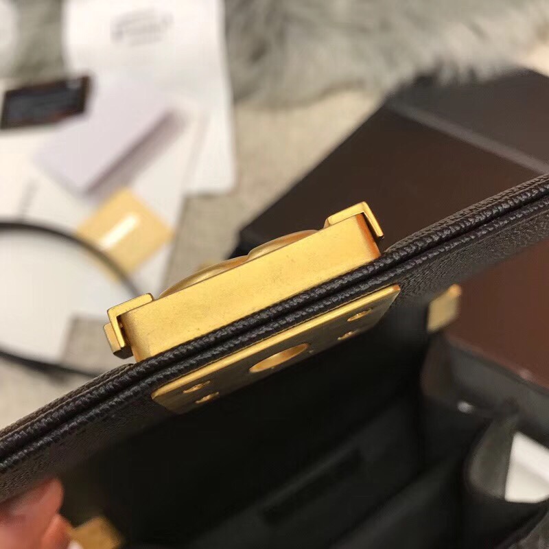 z1219550441433_ecacb8b0de625e30aec4a0a23bf37df0