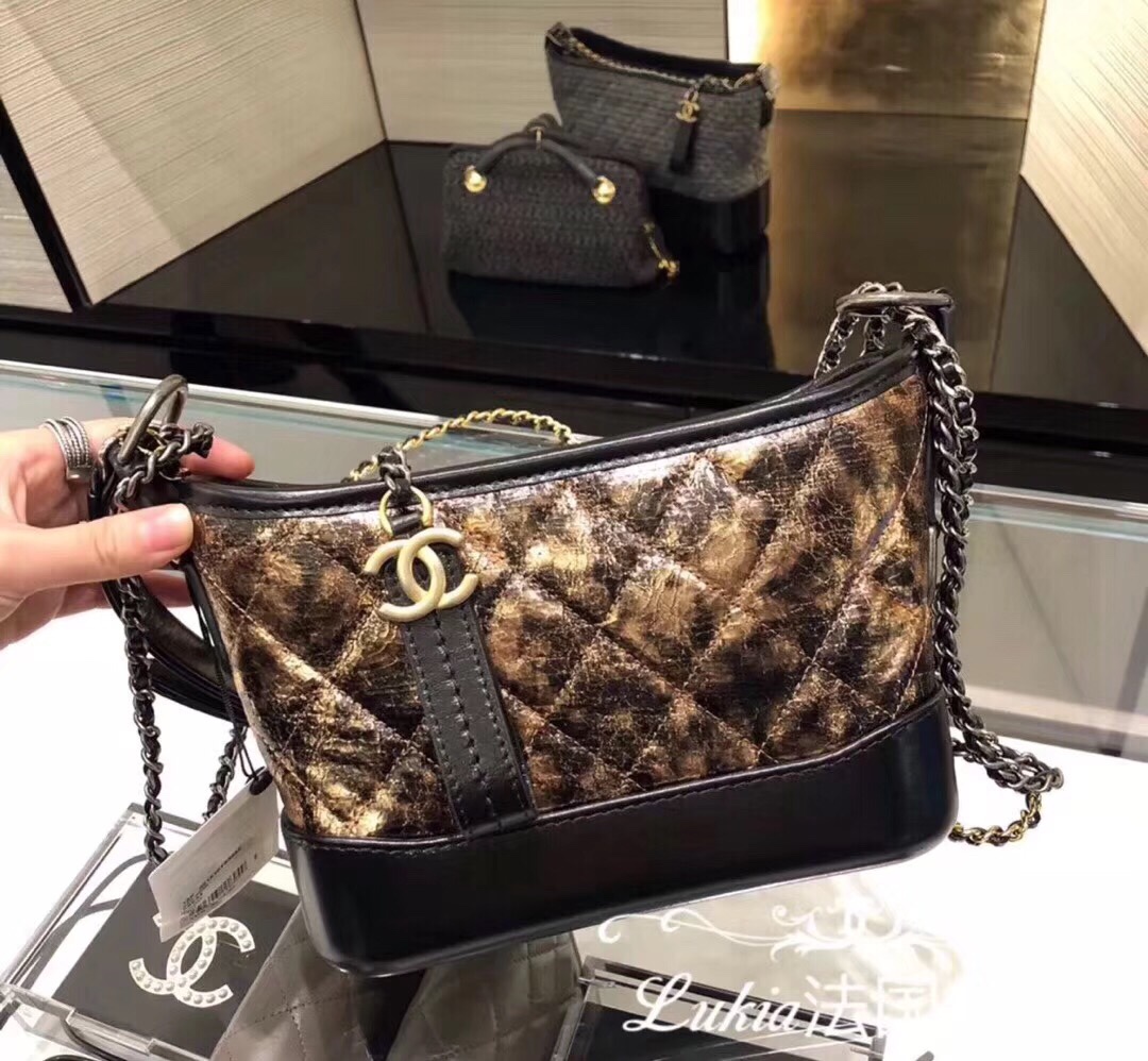 z1215105716630_2c1fa5c8761609edf8016692bb15b9ee