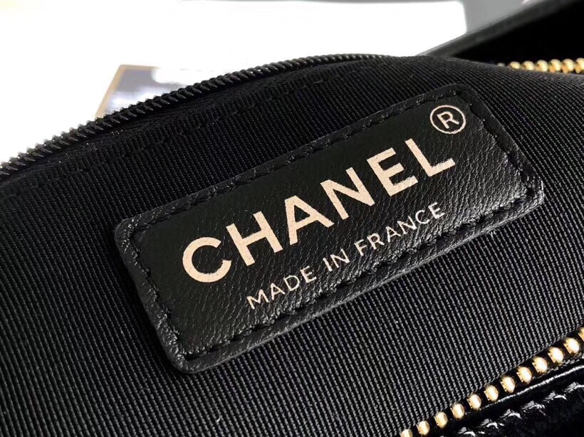 z1215105706033_ccece67e41177b55598402a2cc6868a2