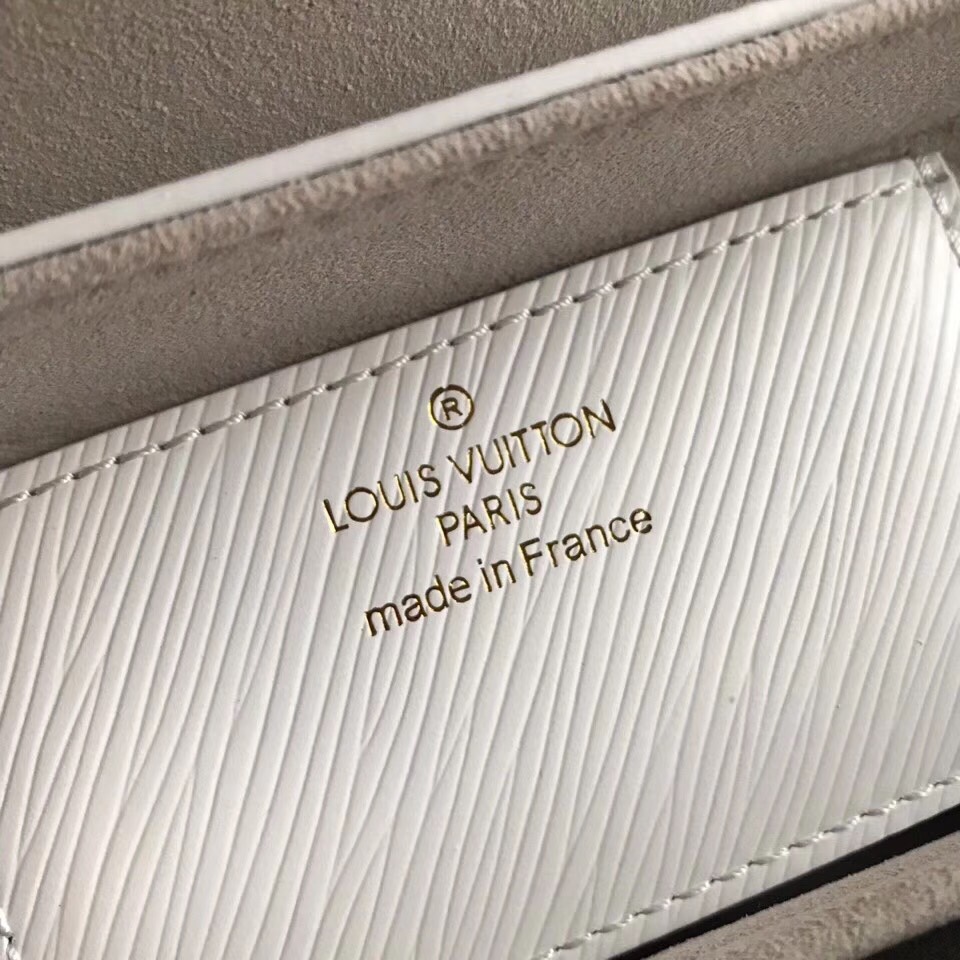 z1243770132975_3d34ac54981f9626c6799d22c4755aad