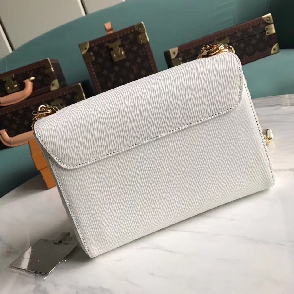 z1243770143333_aa8379fb7e028678c60fd7f895c73149