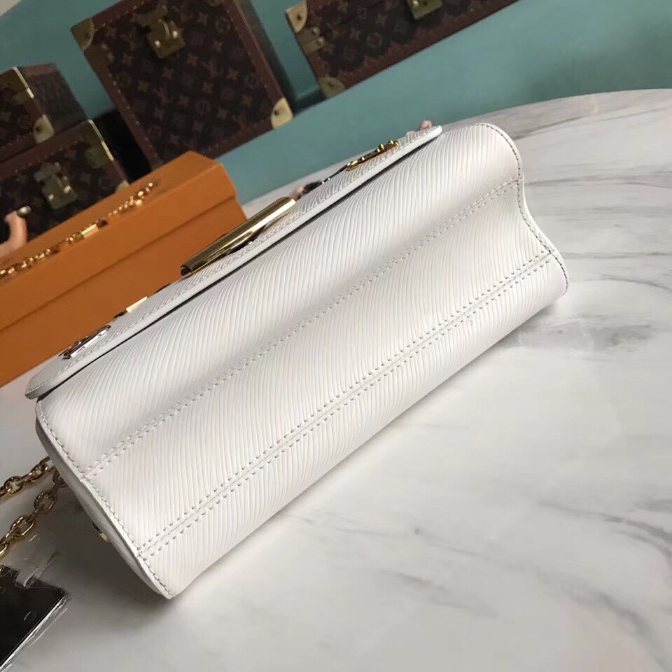 z1243770145778_d6857a7bd2b4f29d6b05d3a5c72dbd80