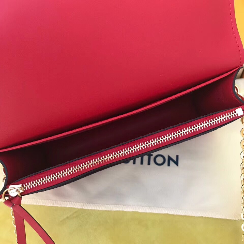 z1243770084921_c0df1086af8079858db7444392911a7b