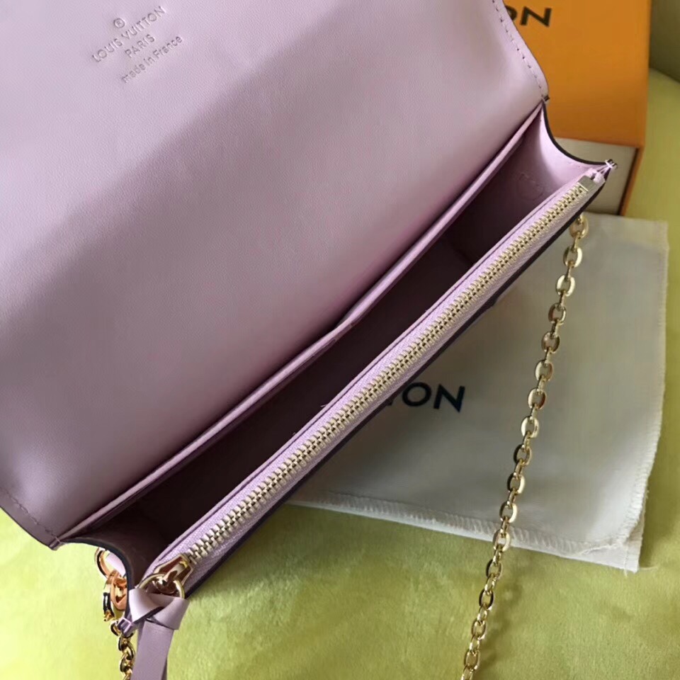 z1243770057737_7ba6f5f30b4fae6328d499f255c82c84