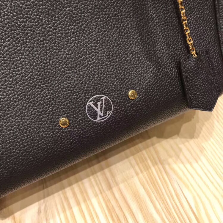 z1243769388018_20529856d7d083252a27faea83b55ecd