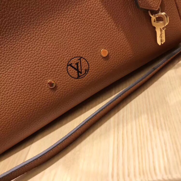 z1243768786672_46a2a1cac21205a1dfaacd795a5b89d9