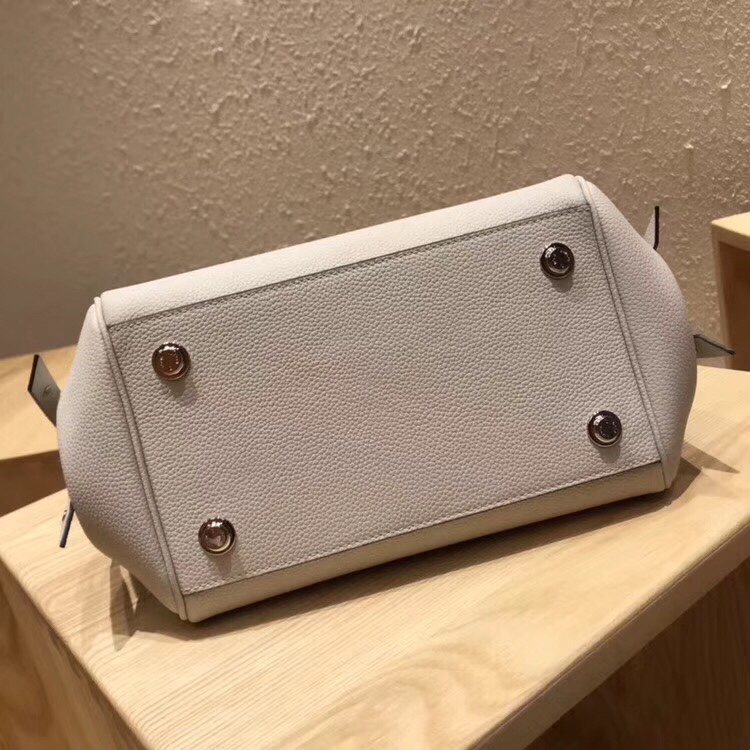 z1243768729766_b1602f462a95c27e0b07f651f330910b