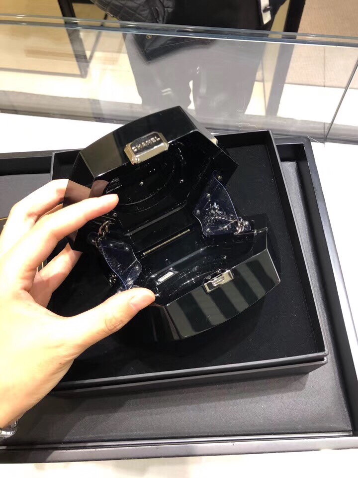 z1189211671220_8d95e1970978b4b072eebcbc05187ee8