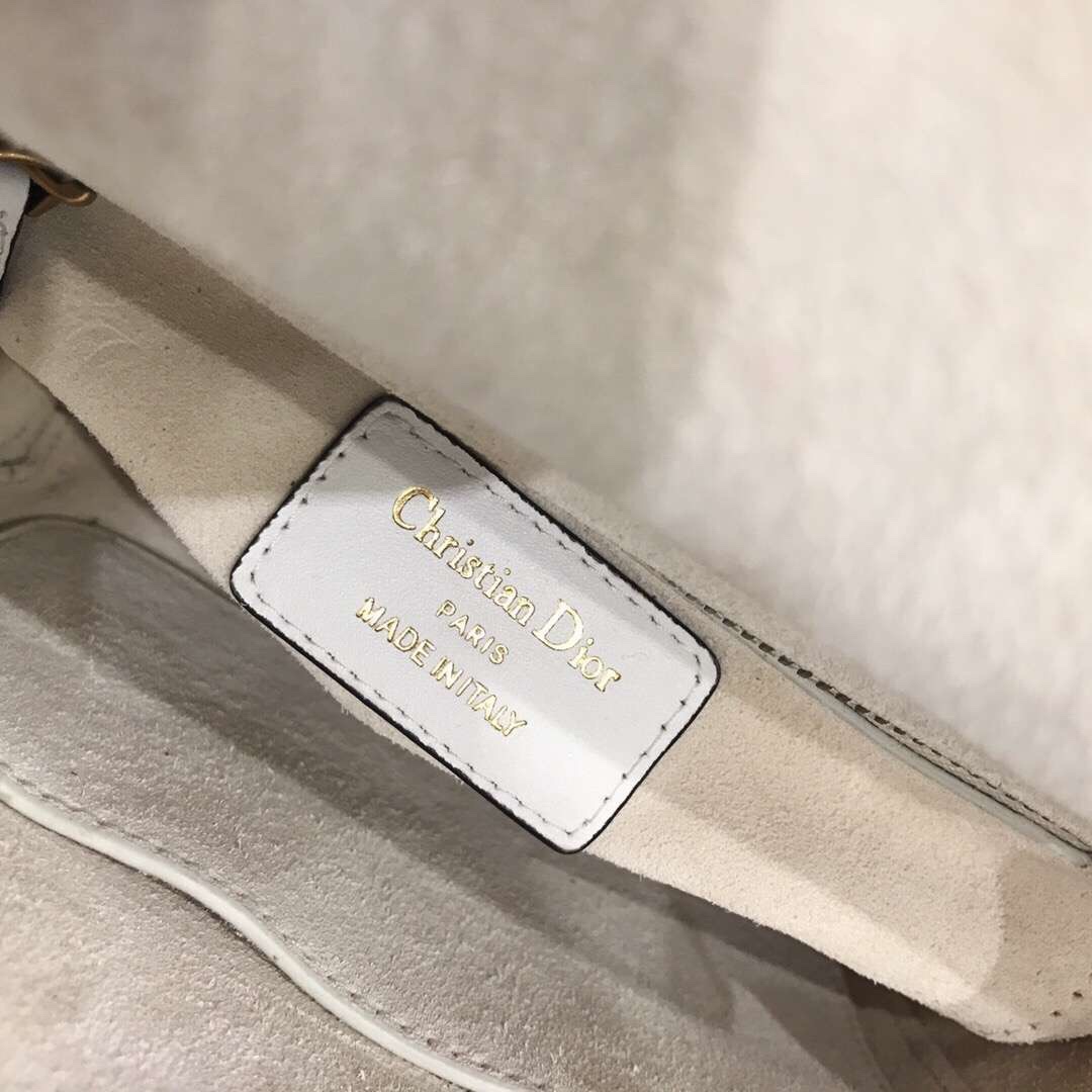 z1246043391298_13d4446adc6bc8ddb022bbfad9531ef5