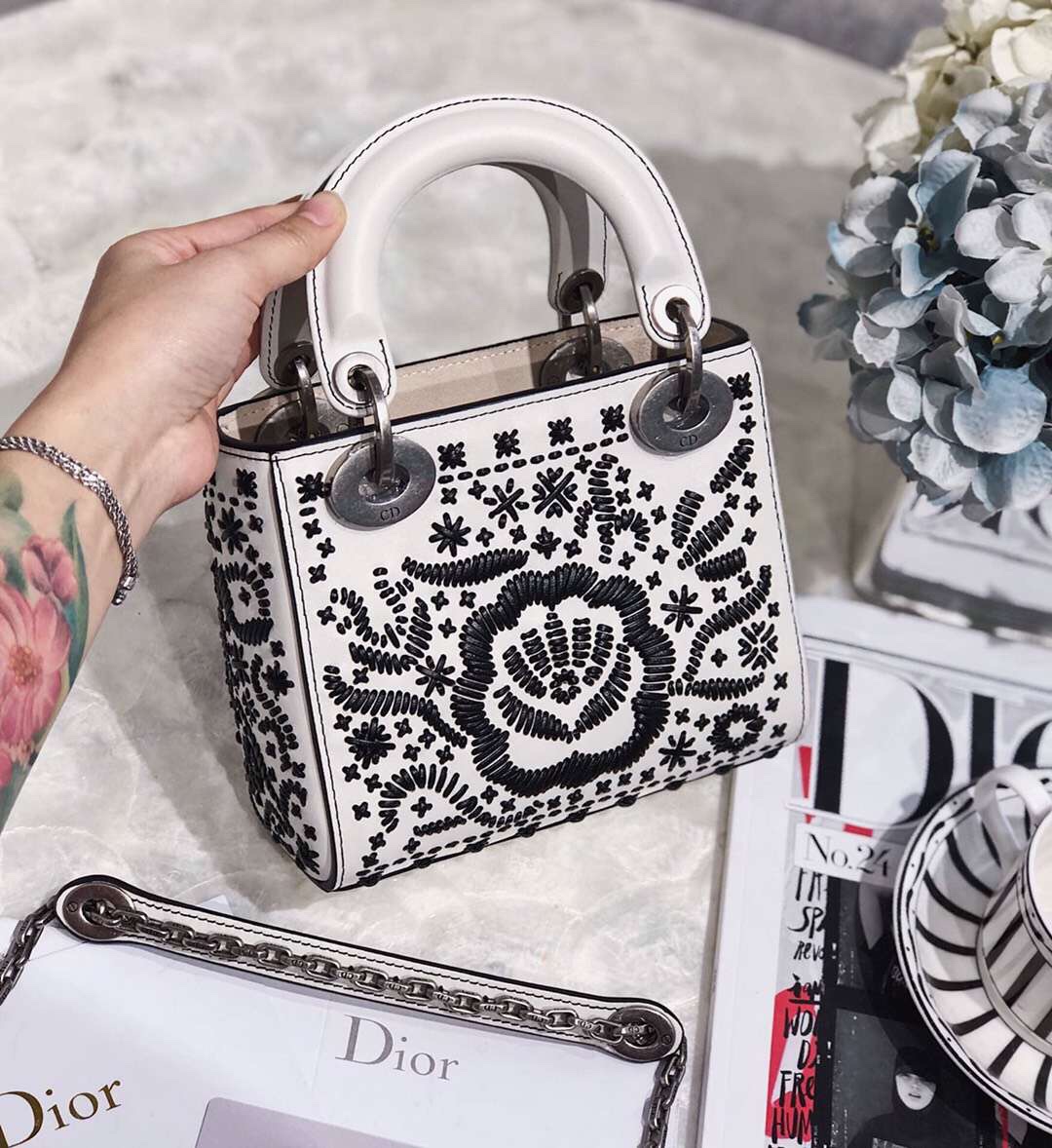 z1246043414965_3f25ee0ae16959e2e8c2515dc6c19233