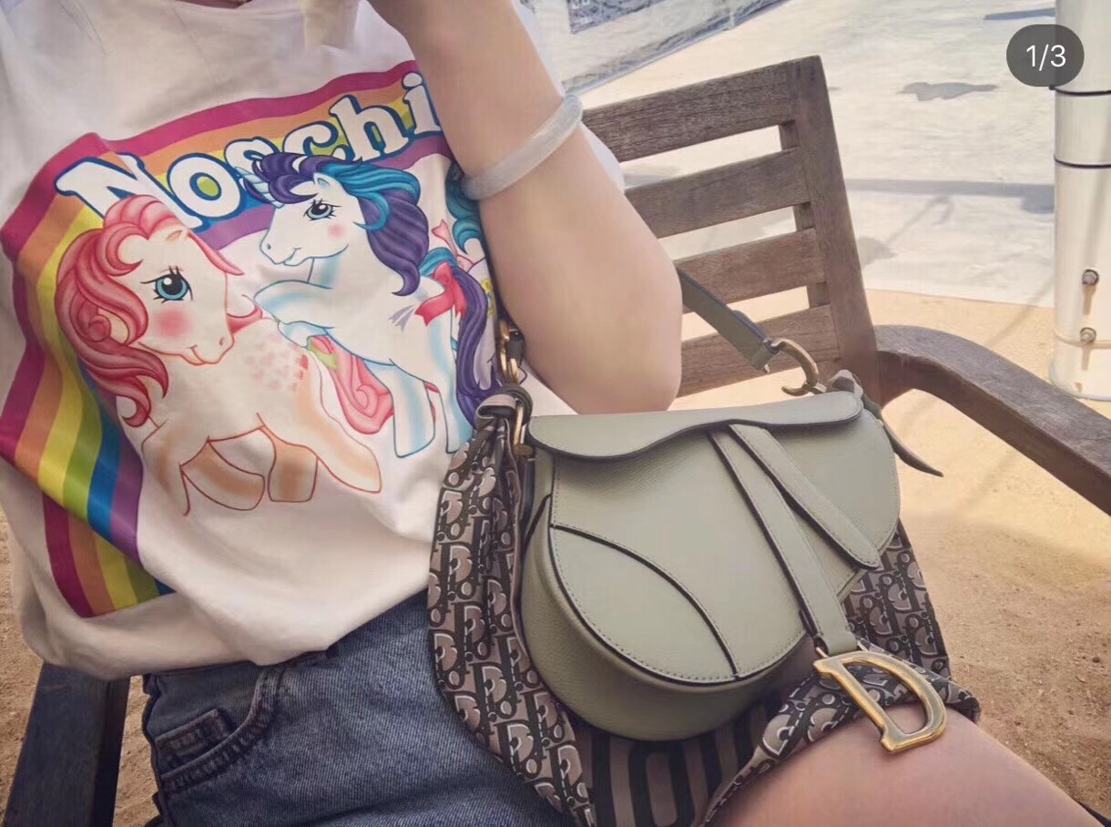 f0a2e53fc752200c7943