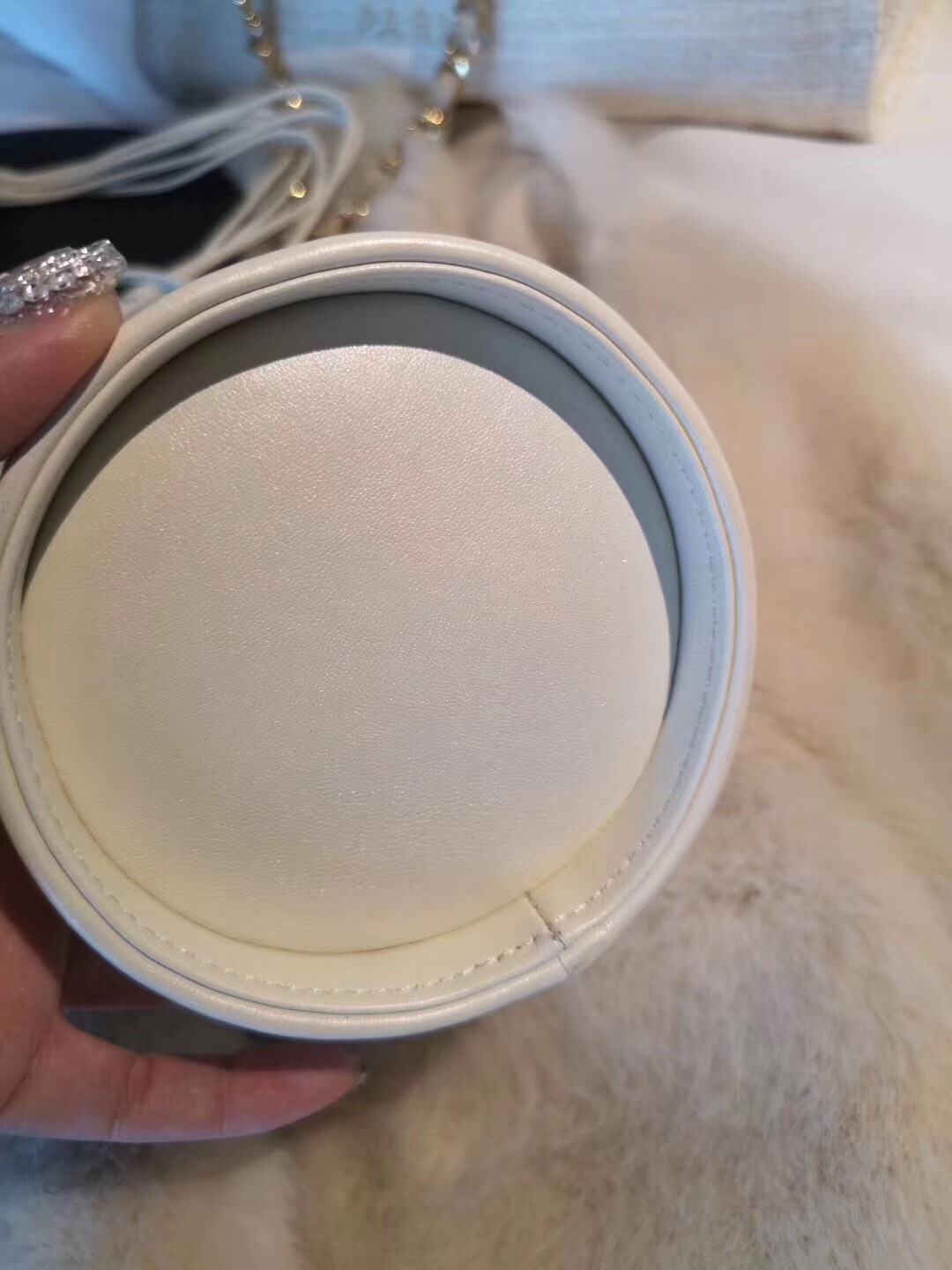 00df42afccb32bed72a2