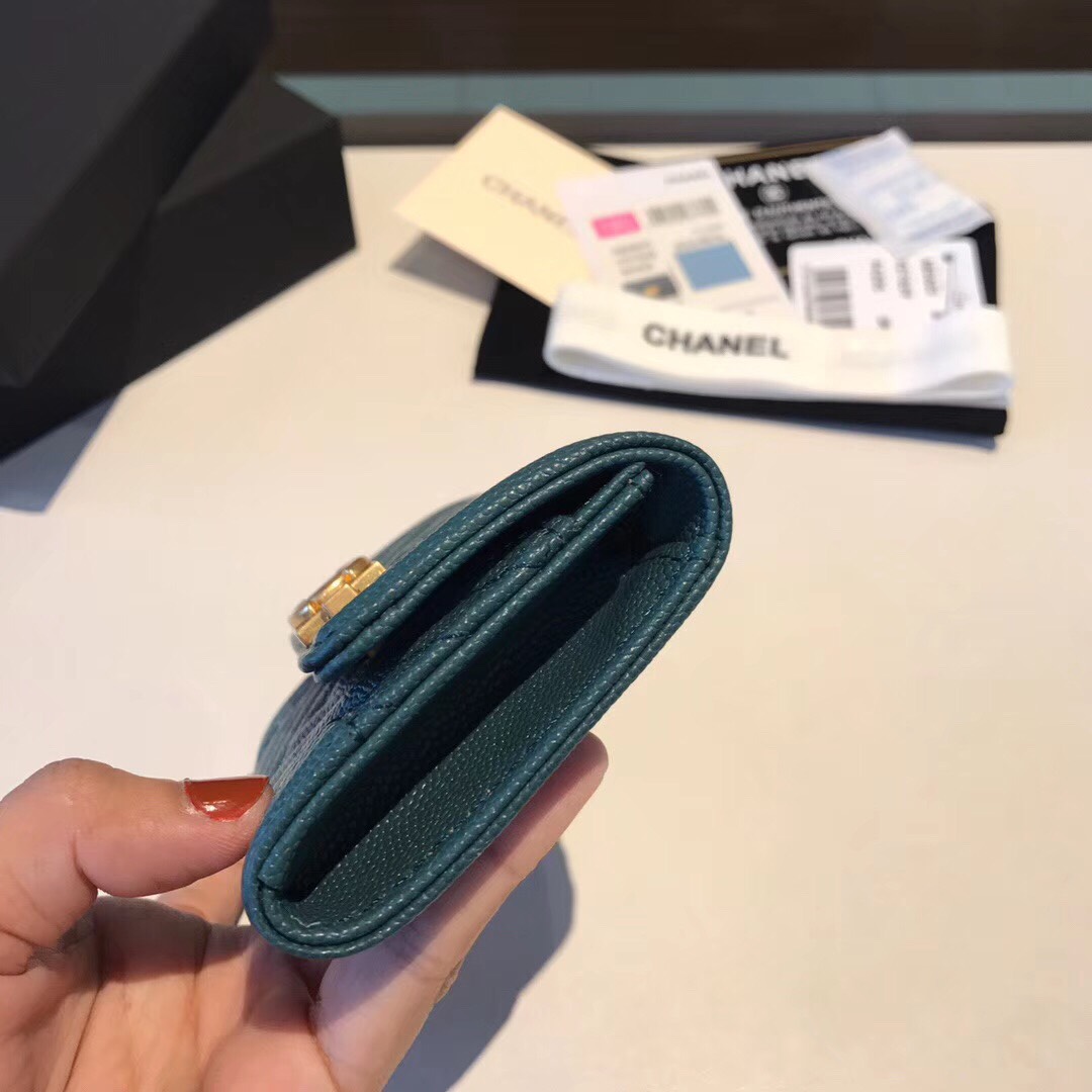 fb5703ee99257e7b2734