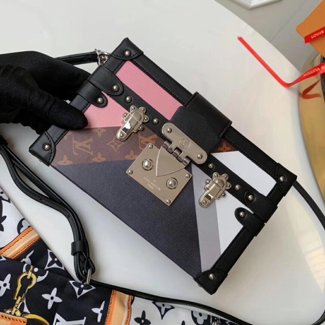 Túi Xách Nữ Louis Vuitton Siêu Cấp RLCLV0125