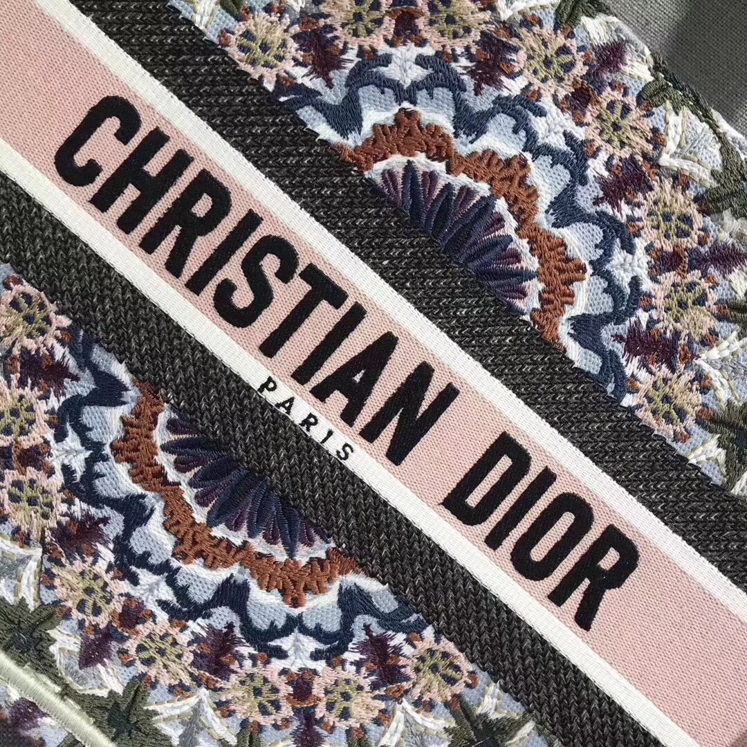 80daec43738894d6cd99