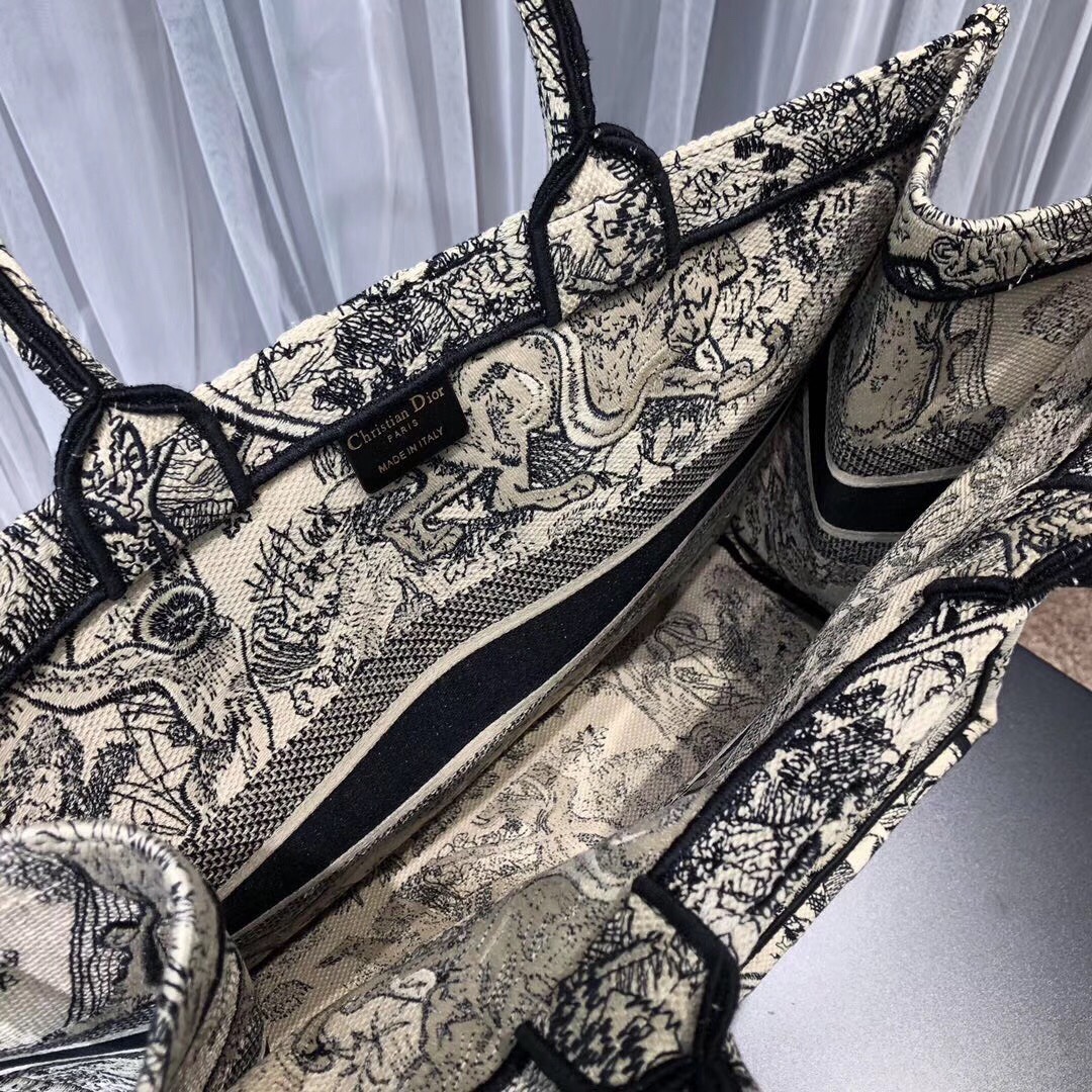 5bde947731a9d6f78fb8