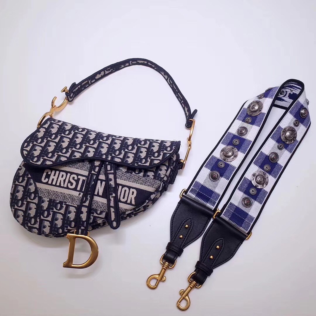 eb9675c62ccfca9193de