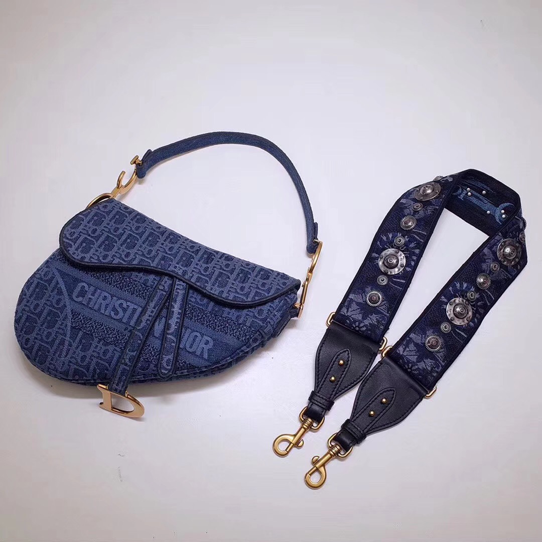 66ac99fcc0f526ab7fe4