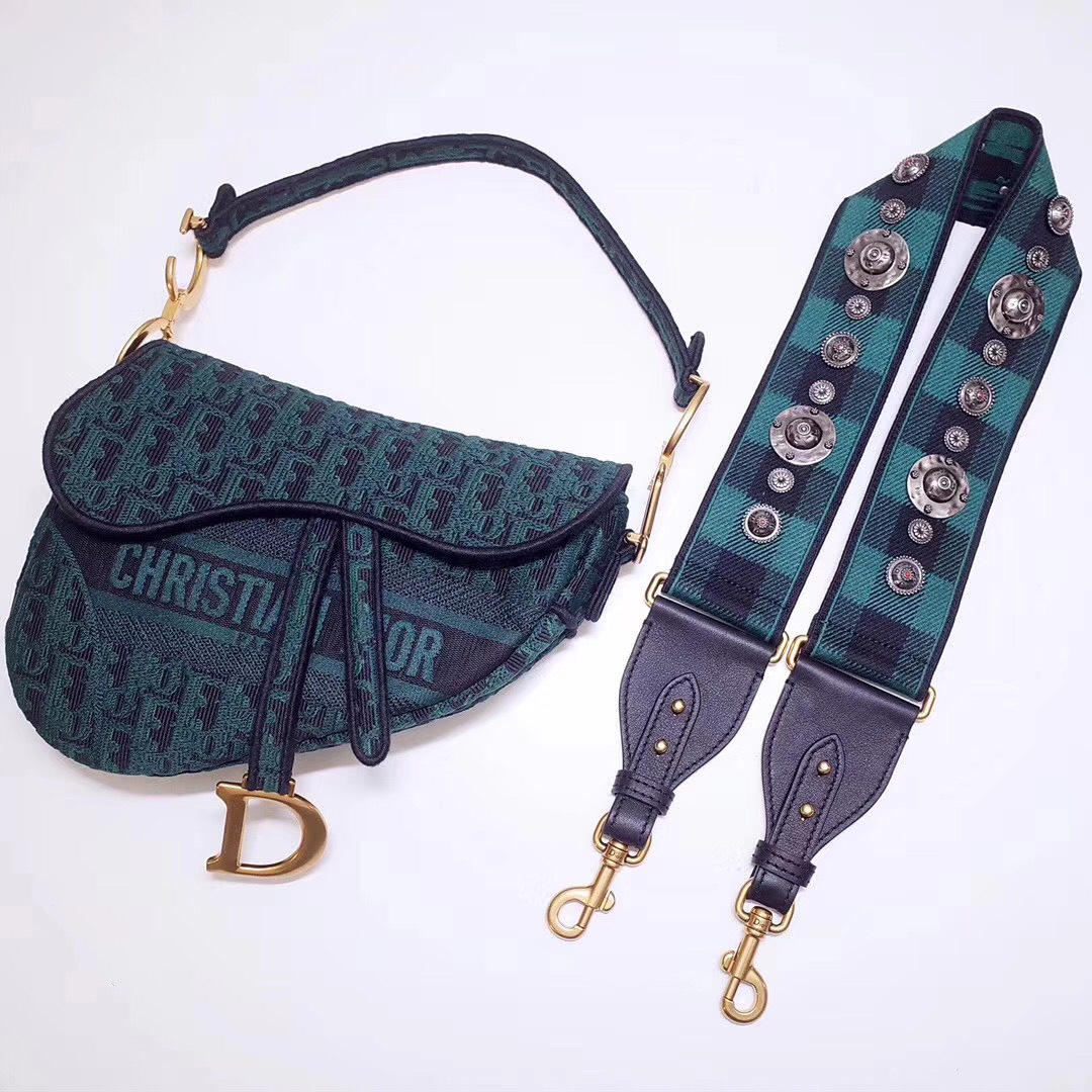 3322e4c2bccb5a9503da