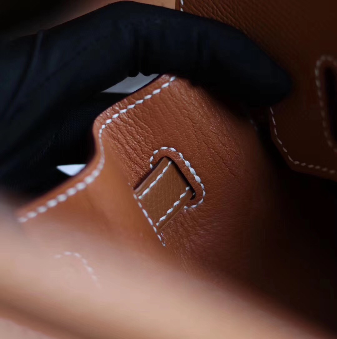 cce3f195b5bd53e30aac