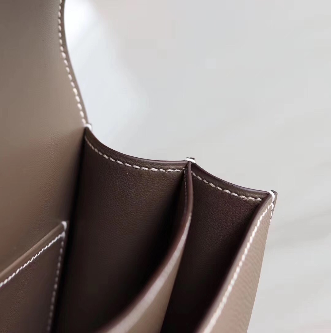 9e9afb7652a2b4fcedb3