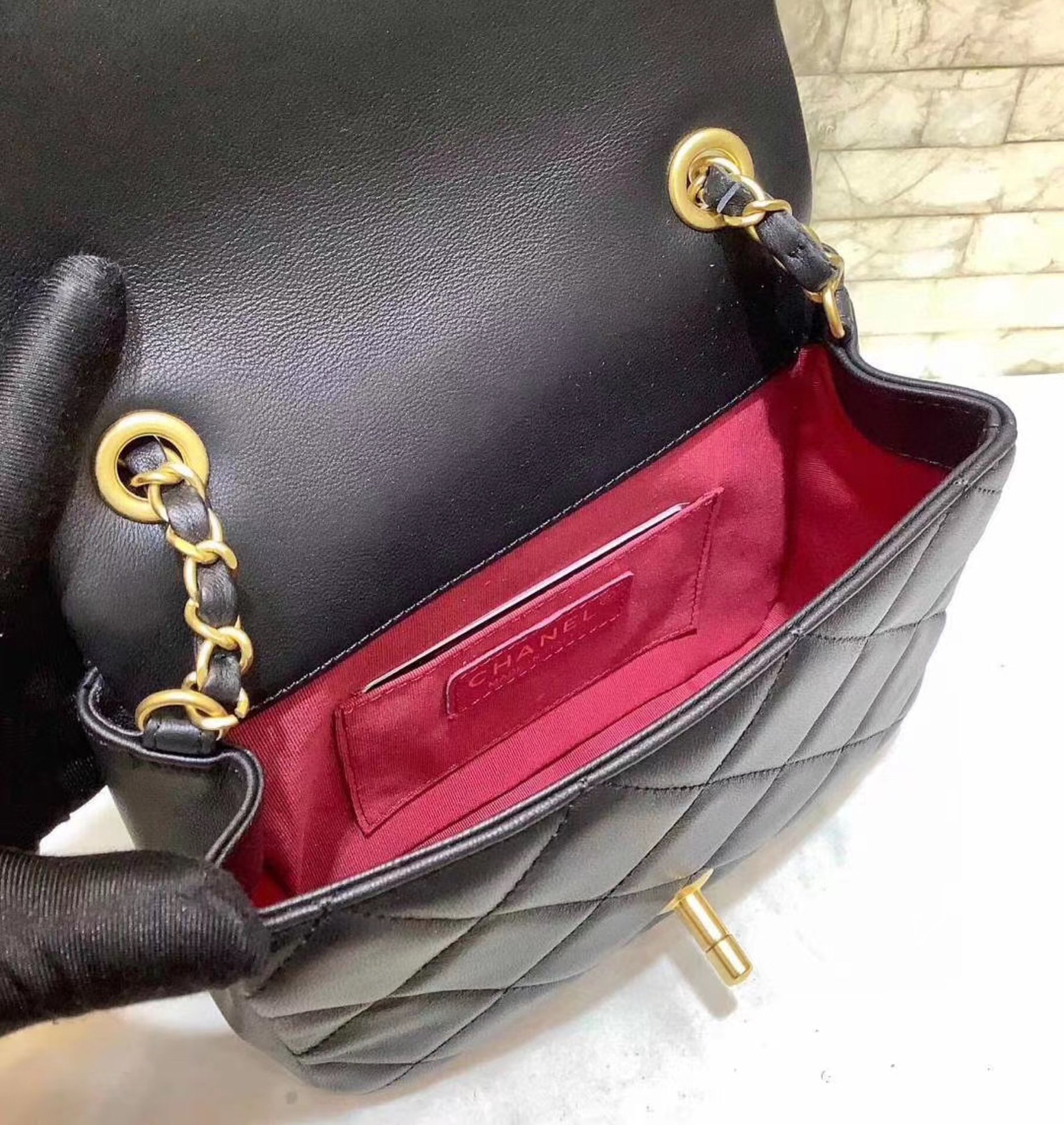 z2042788785196_646e2ed2bbb53dd1863c976d63e7f2df