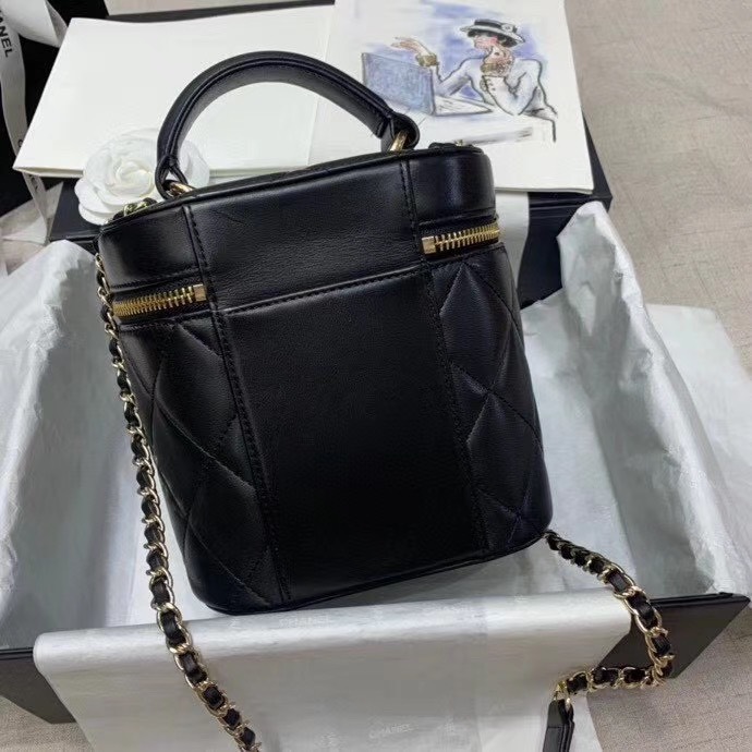 z2038120945929_ffbf29e4cc414c20f926bbc274610b6f