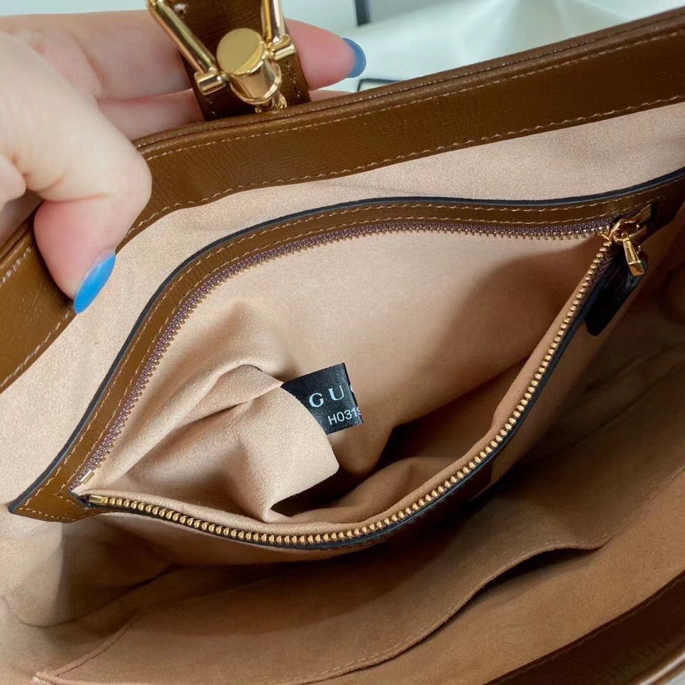 z2038119358871_fef4871895547c464624efd94268b8e4